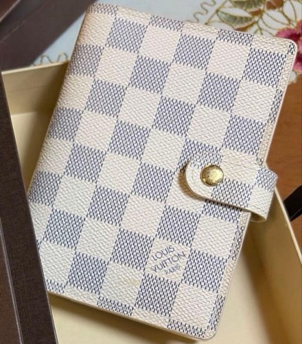 Used extremely beautiful - used,